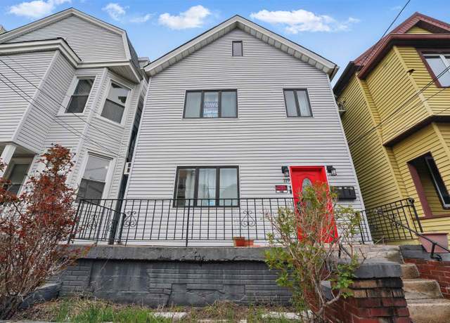 Property at 119 W 19TH St, Bayonne, NJ 07002, 4 beds, 2 baths