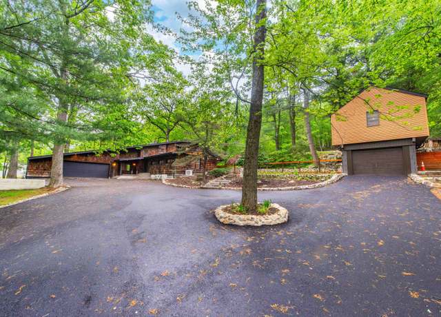 Property at 203 STANHOPE Rd, Sparta, NJ 07871
