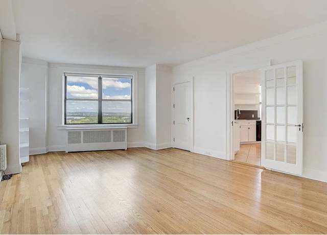 Property at 2600 KENNEDY Blvd Unit 7A, Jersey City, NJ 07306, 1 bed, 1 bath