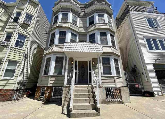 Property at 152 HIGHLAND Ave Unit 2B, Jersey City, NJ 07306, 2 beds, 1 bath