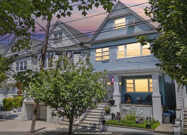 Property at 131 W 10TH St, Bayonne, NJ 07002, 7 beds, 3 baths