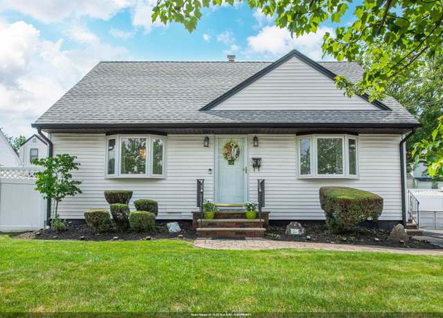 Property at 20 BRYANT Ave, Bloomfield, NJ 07003-5402, 3 beds, 3 baths