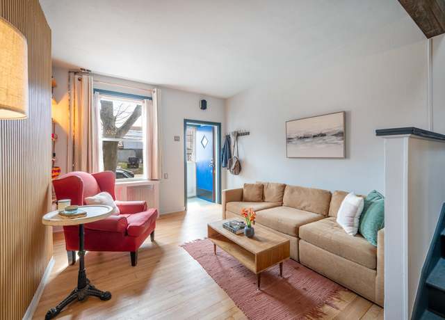 Property at 306A SIP Ave, Jersey City, NJ 07306, 2 beds, 1.5 baths