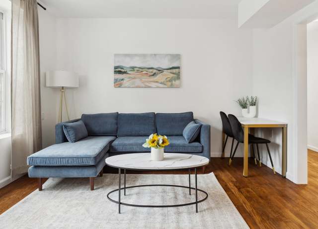 Property at 388 COMMUNIPAW Ave Unit 2A/201, Jersey City, NJ 07304, 2 beds, 1 bath