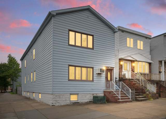 Property at 92 E 25TH St, Bayonne, NJ 07002, 7 beds, 2.5 baths