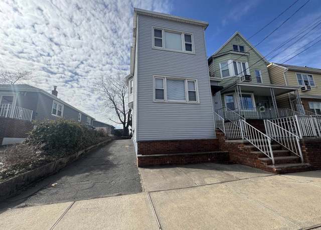 Property at 40-42 E 31ST St, Bayonne, NJ 07002, 7 beds, 2.5 baths