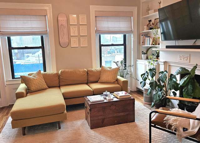 Property at 264 3RD St Unit 4L, Jersey City, NJ 07302, 1 bed, 1 bath