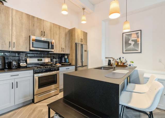 Property at 142 CHARLES St #301, Jersey City, NJ 07307, 1 bed, 1 bath