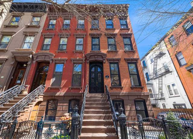 Property at 292 VARICK St, Jersey City, NJ 07302, 2 beds, 2 baths