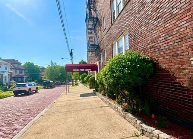 Property at 31 75TH St Unit 4E, North Bergen, NJ 07047, 1 bed, 1 bath
