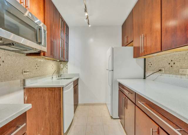 Property at 7004 BLVD E Unit 38G, Guttenberg, NJ 07093, 2 beds, 2 baths