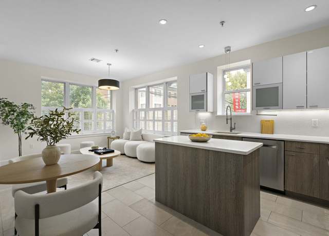 Property at 471 MONMOUTH St #1, Jersey City, NJ 07302, 3 beds, 3 baths