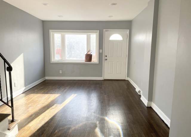 Property at 8 VAN NOSTRAND Ave, Jersey City, NJ 07305, 3 beds, 2.5 baths