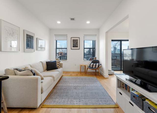 Property at 102 OGDEN Ave #104, Jersey City, NJ 07307, 3 beds, 1.5 baths