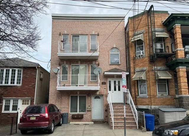 Property at 116 LAKE St #3, Jersey City, NJ 07306, 3 beds, 2 baths