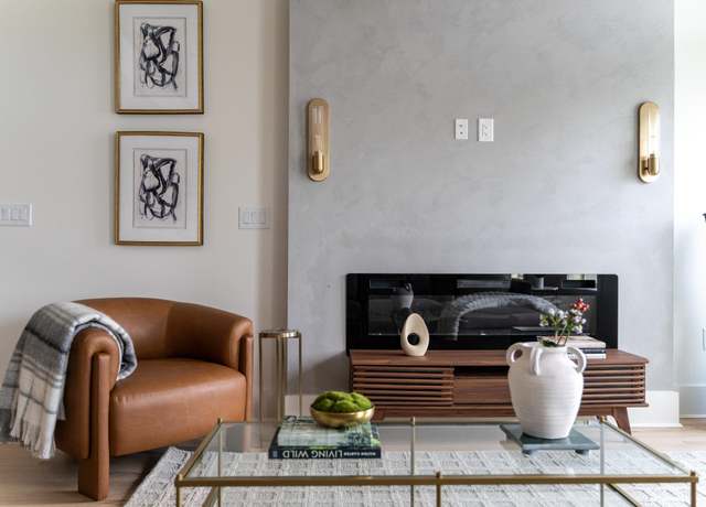 Property at 332 WHITON St #3, Jersey City, NJ 07304, 3 beds, 2.5 baths