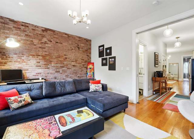 Property at 275 5TH St #2, Jersey City, NJ 07302, 2 beds, 1 bath