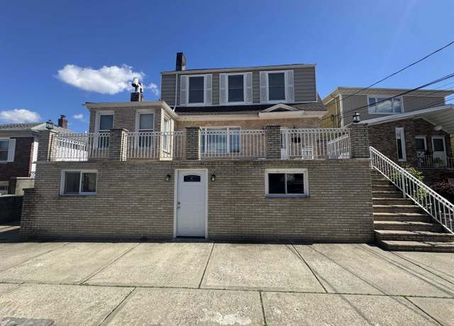 Property at 79 W 48TH St, Bayonne, NJ 07002, 4 beds, 2.5 baths