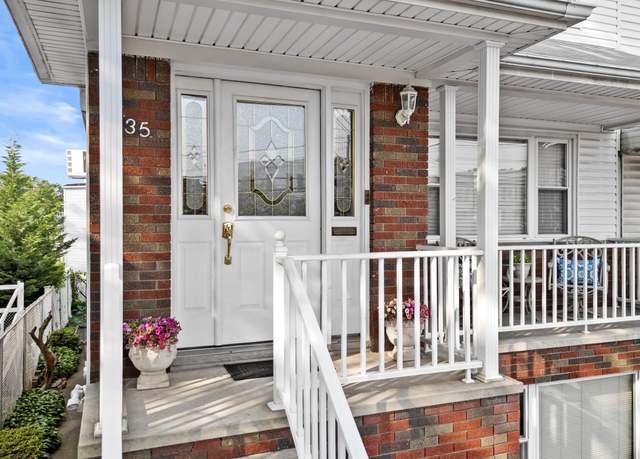 Property at 35 DODGE St, Bayonne, NJ 07002, 6 beds, 3 baths