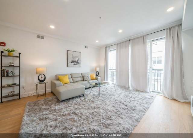 Property at 160 BRUNSWICK St #302, Jersey City, NJ 07302, 2 beds, 2 baths