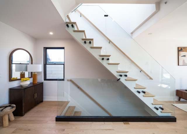 Property at 310 3RD St #4, Jersey City, NJ 07302, 2 beds, 2 baths