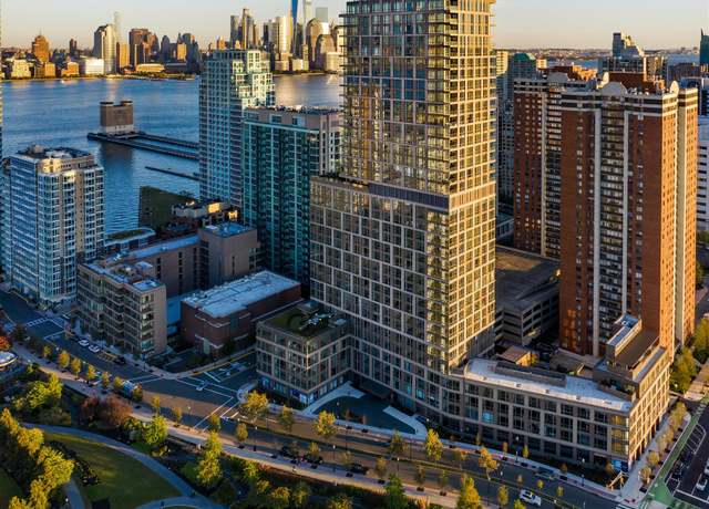 Property at 75 PARK Ln S #2906, Jersey City, NJ 07310, 1 bed, 1 bath