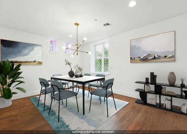 Property at 304 PAVONIA Ave #202, Jersey City, NJ 07302, 2 beds, 2 baths