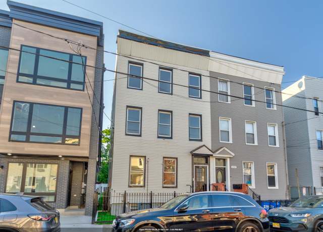 Property at 251 HALLADAY St, Jersey City, NJ 07304, 11 beds, 4 baths