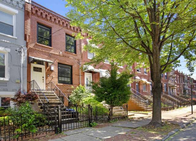 Property at 76 ASTOR Pl, Jersey City, NJ 07304, 3 beds, 2.5 baths