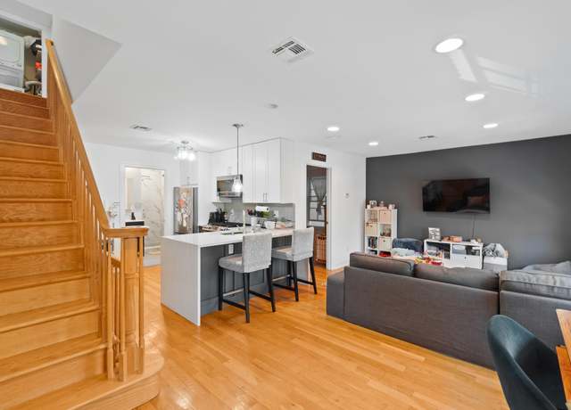 Property at 307 4TH St #2, Jersey City, NJ 07302, 3 beds, 3 baths