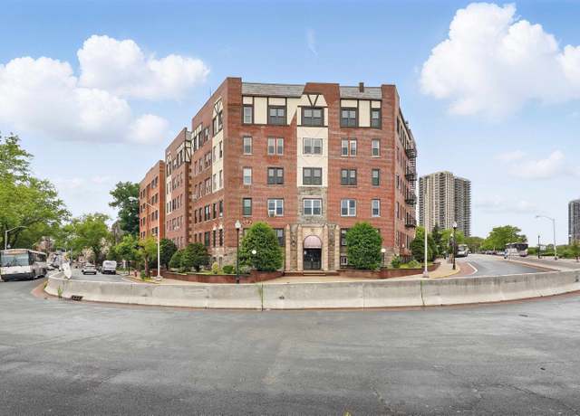 Property at 7435 BLVD E Unit B2, North Bergen, NJ 07047, 2 beds, 1 bath