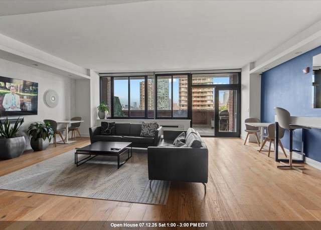Property at 389 WASHINGTON St Unit 34E, Jersey City, NJ 07302, 2 beds, 2 baths