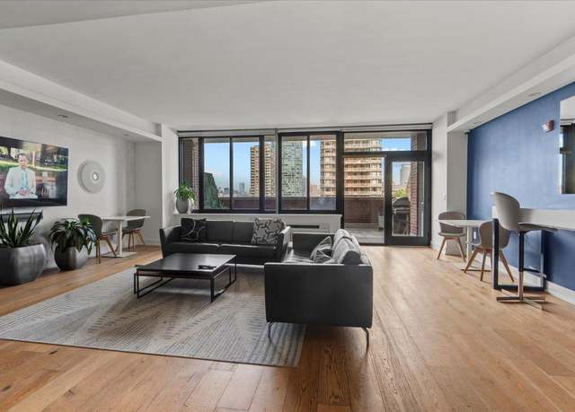 Property at 389 WASHINGTON St Unit 34E, Jersey City, NJ 07302, 2 beds, 2 baths