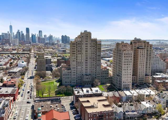 Property at 4 BEACON Way #805, Jersey City, NJ 07304, 2 beds, 2 baths