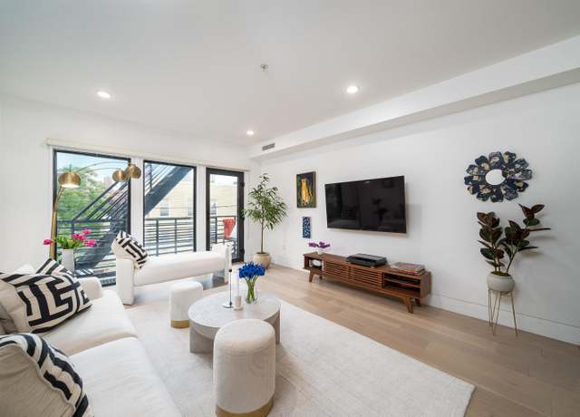 Property at 415 MONMOUTH St Apt three, Jersey City, NJ 07302, 3 beds, 2 baths