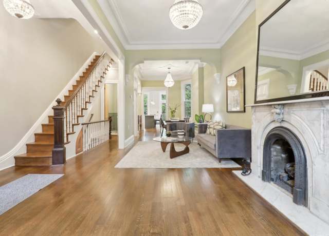 Property at 254 4TH St, Jersey City, NJ 07302, 6 beds, 4.5 baths