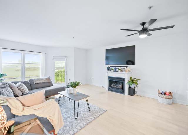 Property at 319 THE PROMENADE, Edgewater, NJ 07020, 3 beds, 2 baths
