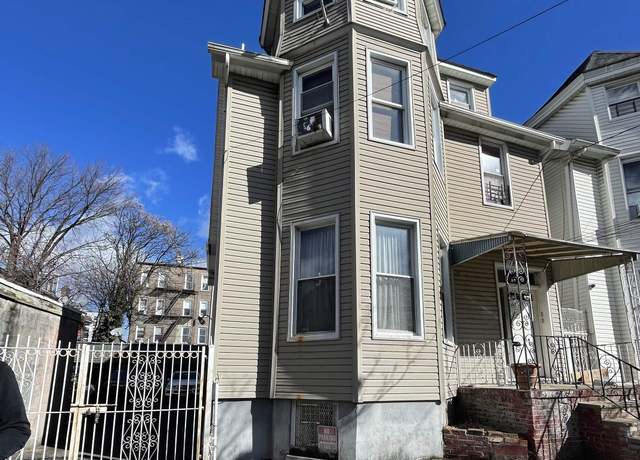 Property at 414 46TH St, Union City, NJ 07087, 7 beds, 5 baths