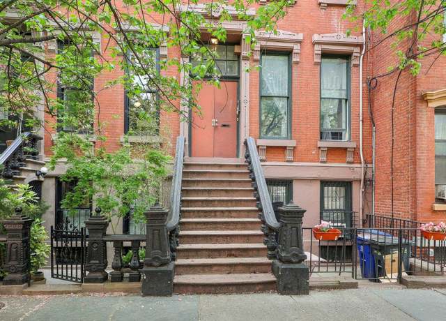 Property at 300 BARROW St, Jersey City, NJ 07302, 4 beds, 4 baths