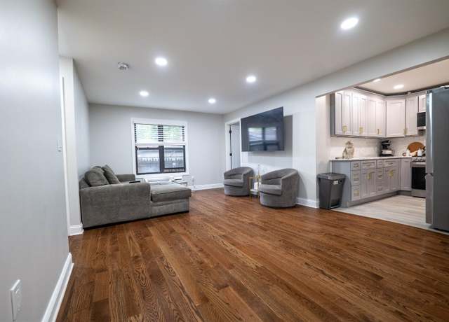 Property at 327 71ST St Unit 1E, Guttenberg, NJ 07093, 2 beds