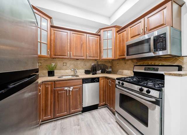 Property at 259 GRIFFITH St #1, Jersey City, NJ 07307, 2 beds, 1 bath