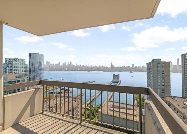 Property at 45 RIVER Dr S #3114, Jersey City, NJ 07310, 3 beds, 2 baths