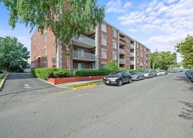 Property at 200 PARK Rd Unit A3, Bayonne, NJ 07002, 1 bed, 1 bath