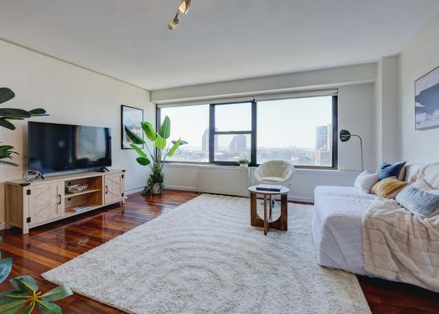 Property at 135 MONTGOMERY St Unit 11D, Jersey City, NJ 07302, 1 bed, 1 bath