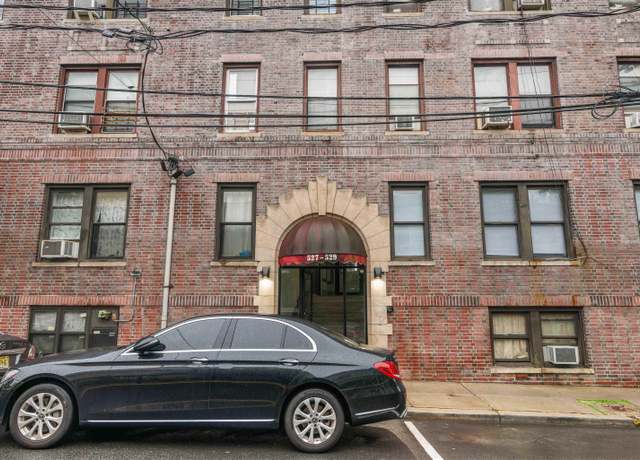 Property at 527-29 34th St UNION Ct Unit B4, Union City, NJ 07087, 1 bed, 1 bath