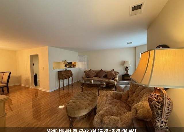Property at 13 CYPRESS St #1, Jersey City, NJ 07305, 2 beds, 1 bath