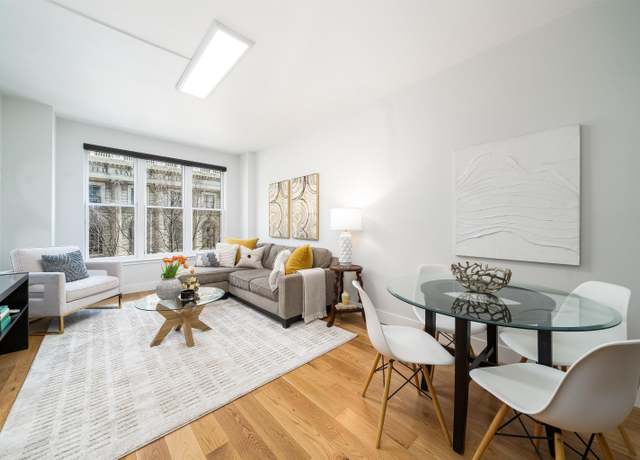 Property at 253 WASHINGTON St #202, Jersey City, NJ 07302, 2 beds, 2 baths