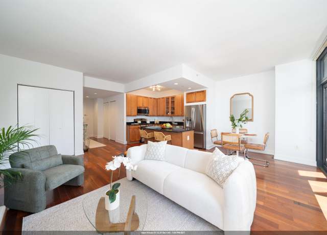 Property at 389 WASHINGTON St Unit 19B, Jersey City, NJ 07302, 2 beds, 2 baths