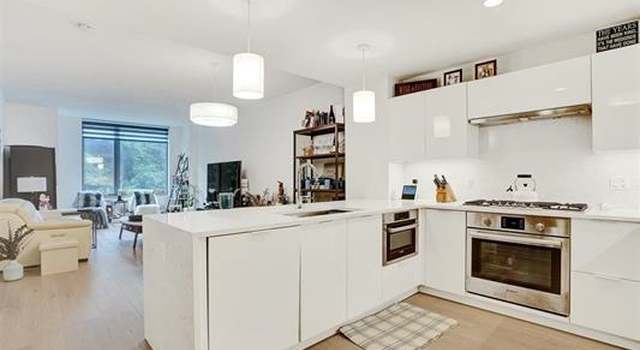 Photo of 9 AVENUE AT PORT IMPERIAL #327, West New York, NJ 07093