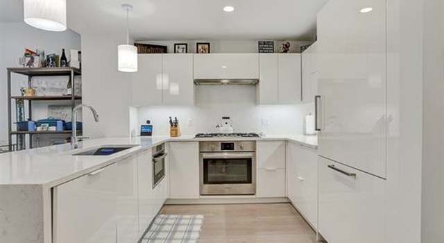 Photo of 9 AVENUE AT PORT IMPERIAL #327, West New York, NJ 07093